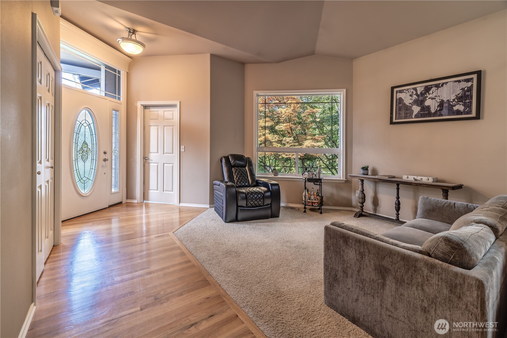 722 E Tacoma Street , Kent, WA 98030