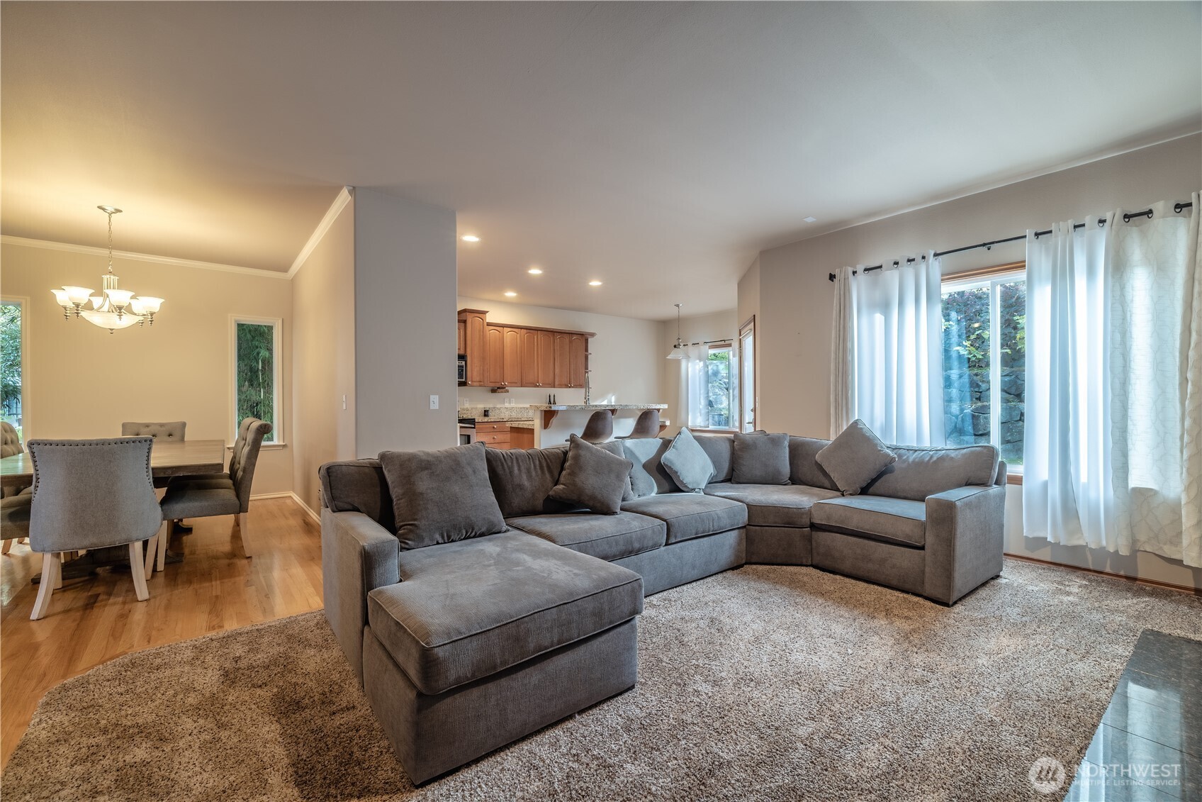 722 E Tacoma Street , Kent, WA 98030