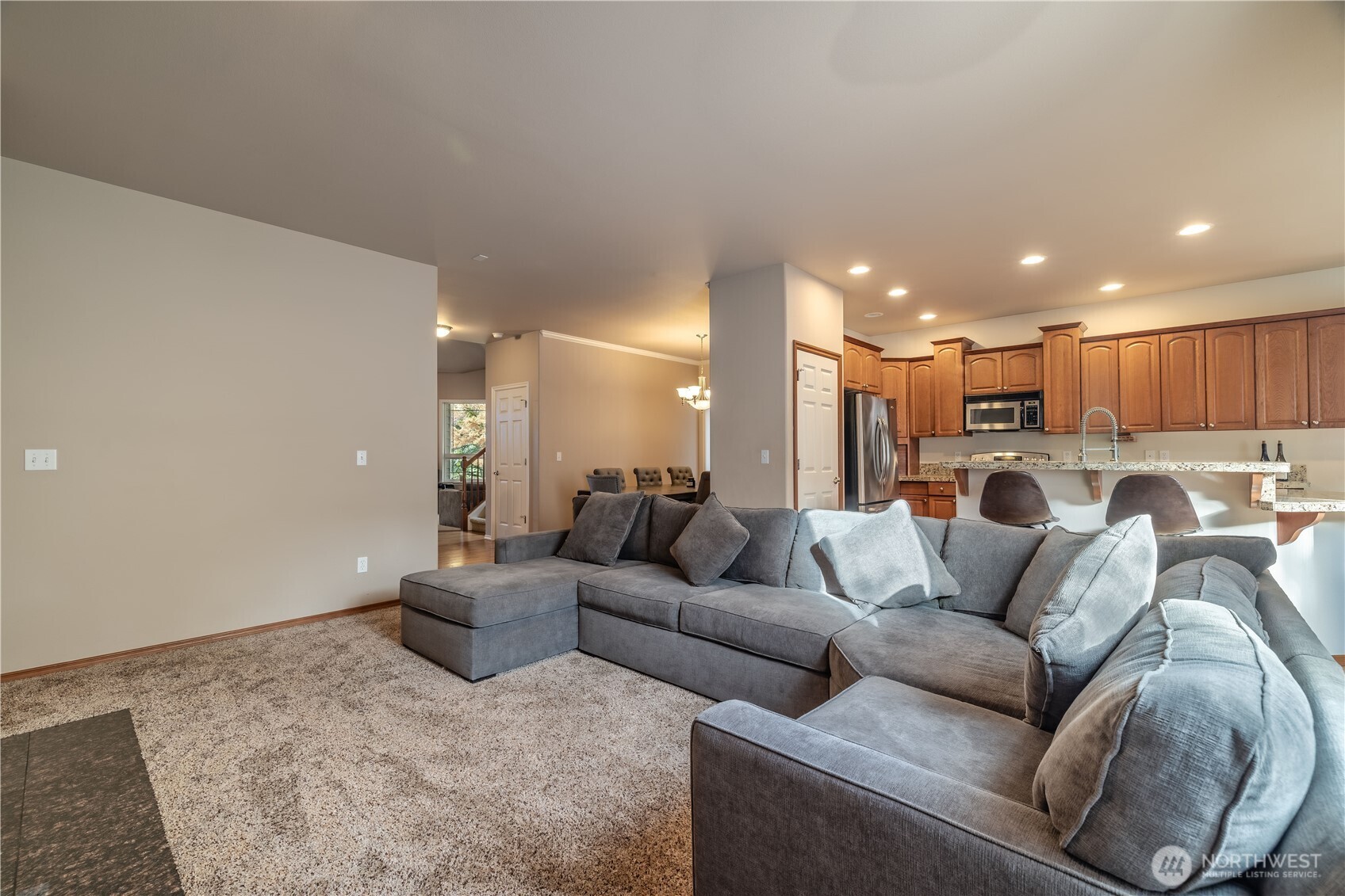 722 E Tacoma Street , Kent, WA 98030