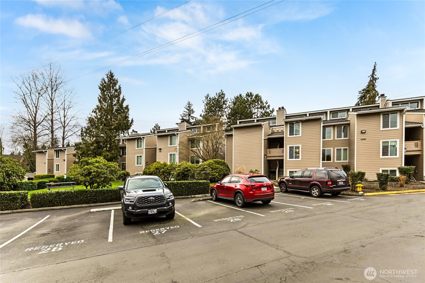 19855 25th Avenue NE #210, Shoreline, WA 98155