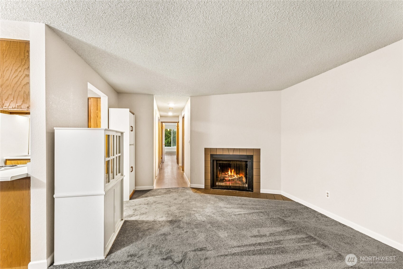 19855 25th Avenue NE #210, Shoreline, WA 98155