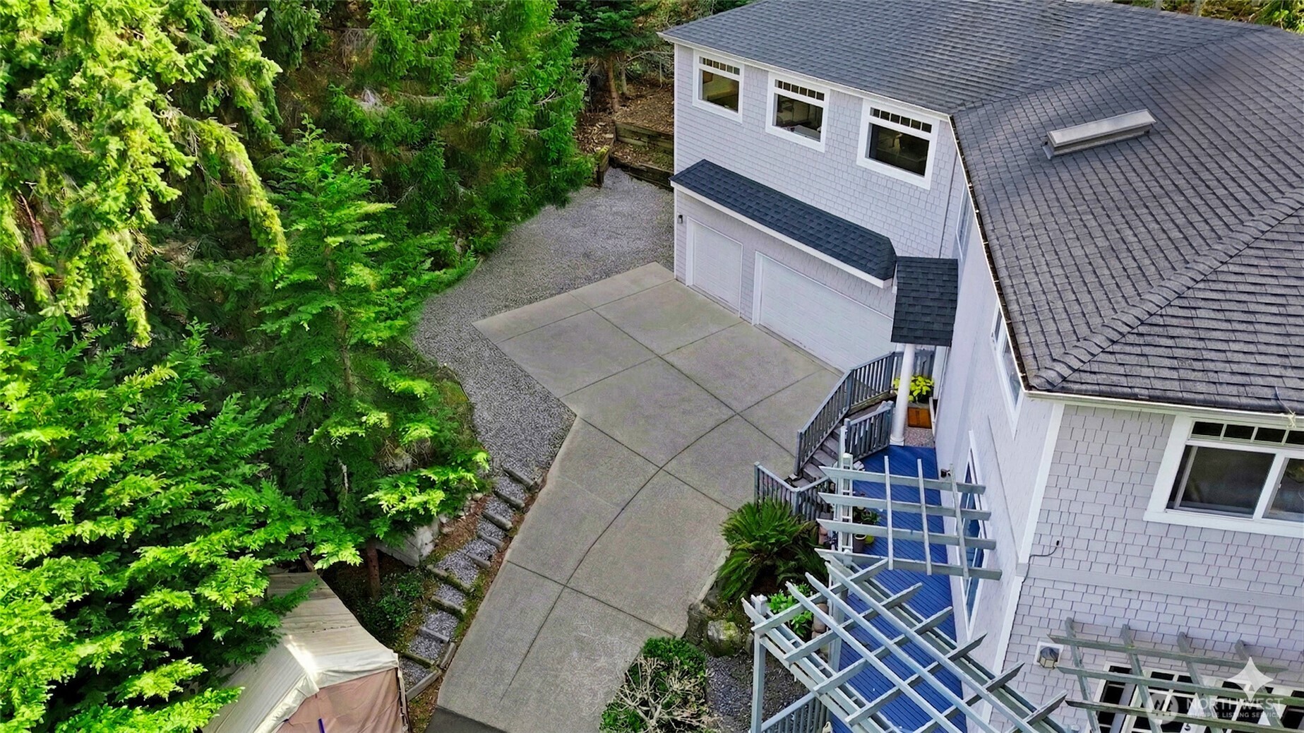 12117 Clearview Drive , Edmonds, WA 98026