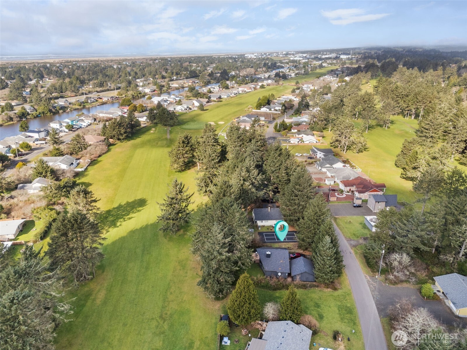 147 Octopus Avenue NE, Ocean Shores, WA 98569