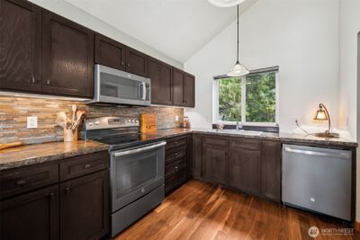 147 Octopus Avenue NE, Ocean Shores, WA 98569 - Photo 10