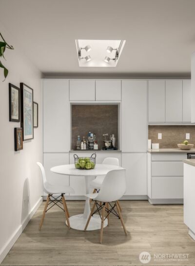 2301 Fairview Avenue E #405, Seattle, WA 98102-6512 - Photo 11