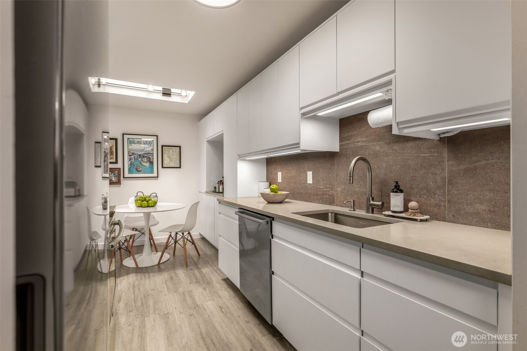 2301 Fairview Avenue E #405, Seattle, WA 98102-6512