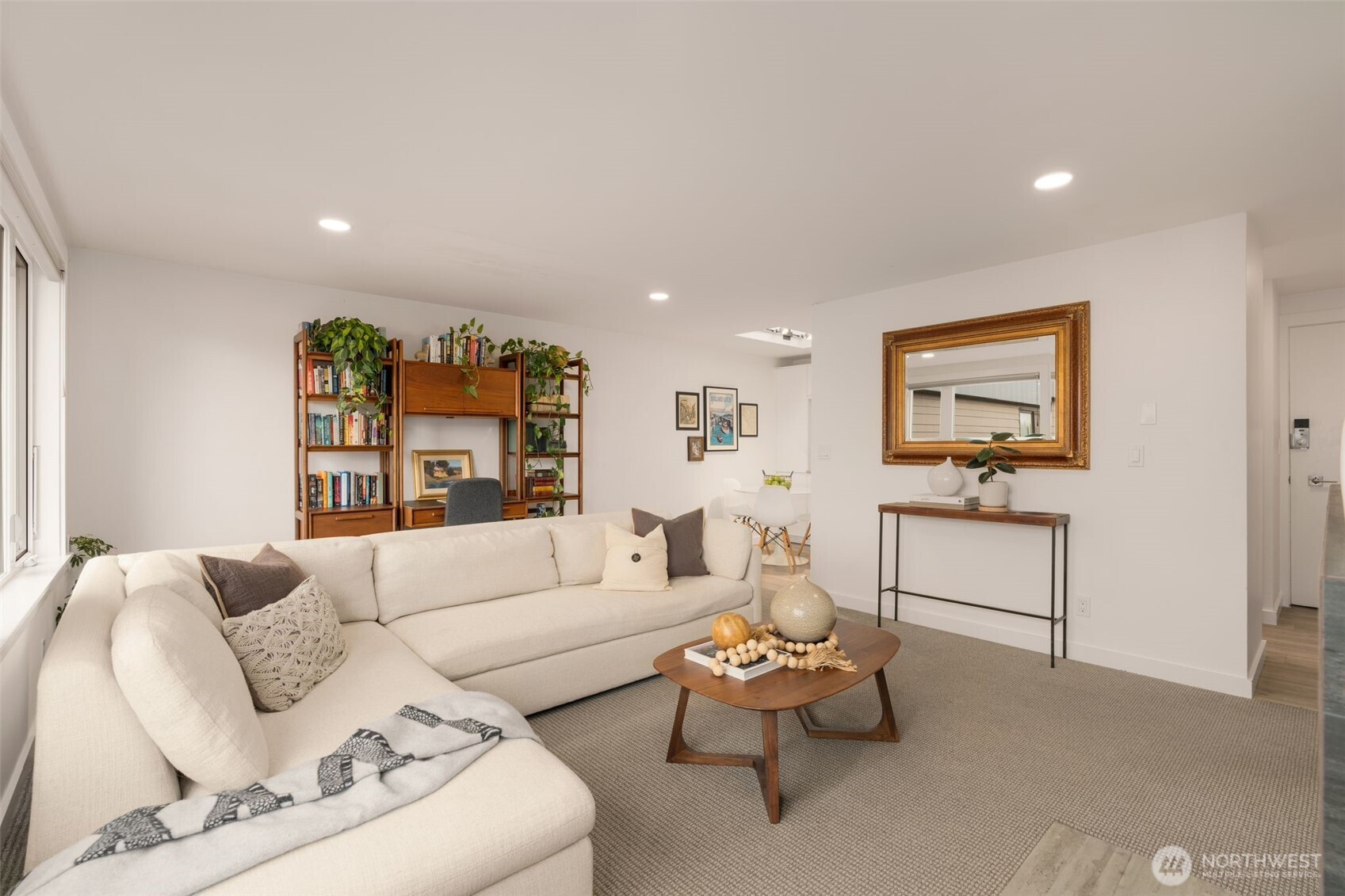 2301 Fairview Avenue E #405, Seattle, WA 98102-6512