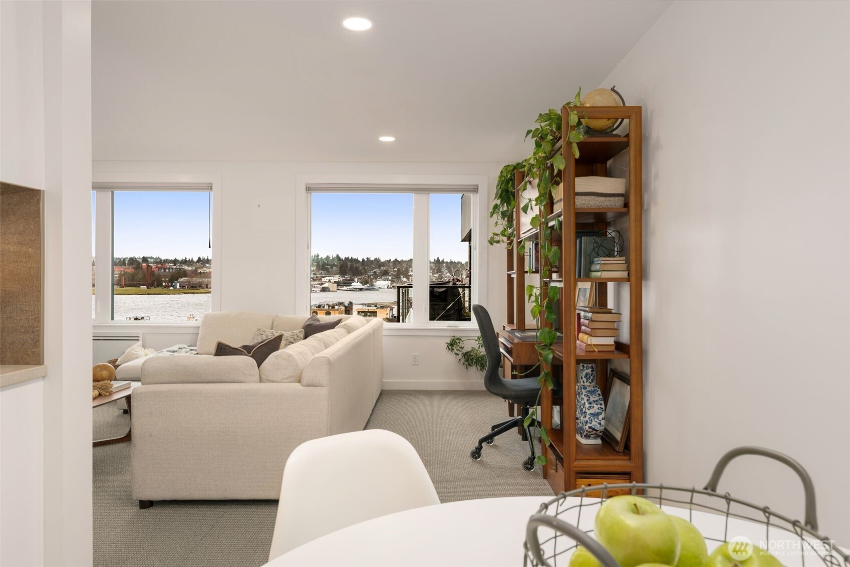 2301 Fairview Avenue E #405, Seattle, WA 98102-6512