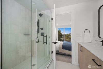 3852 Carr Place N, Seattle, WA 98103 - Photo 15