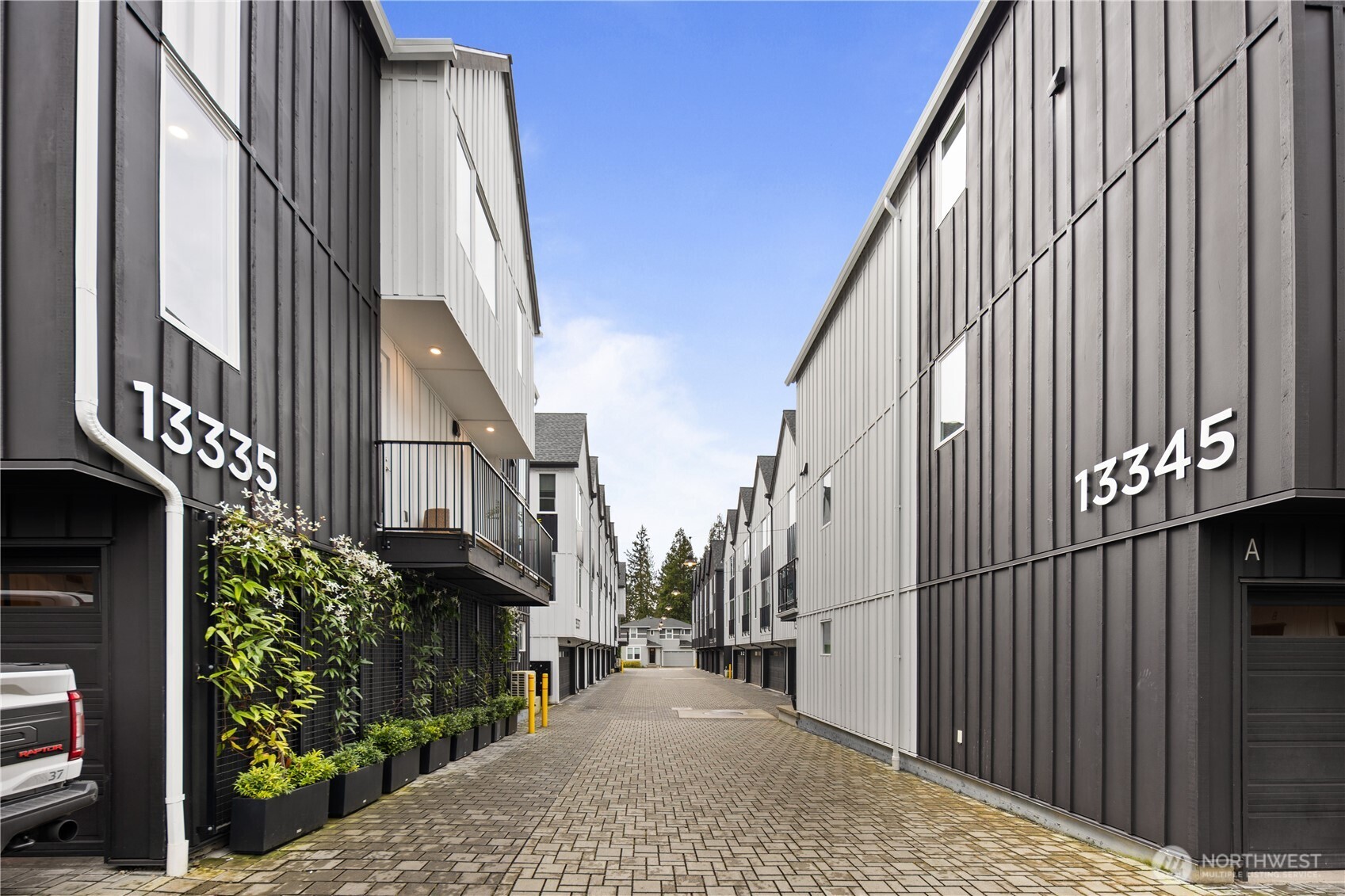 13335 Greenwood Avenue N #D, Seattle, WA 98133