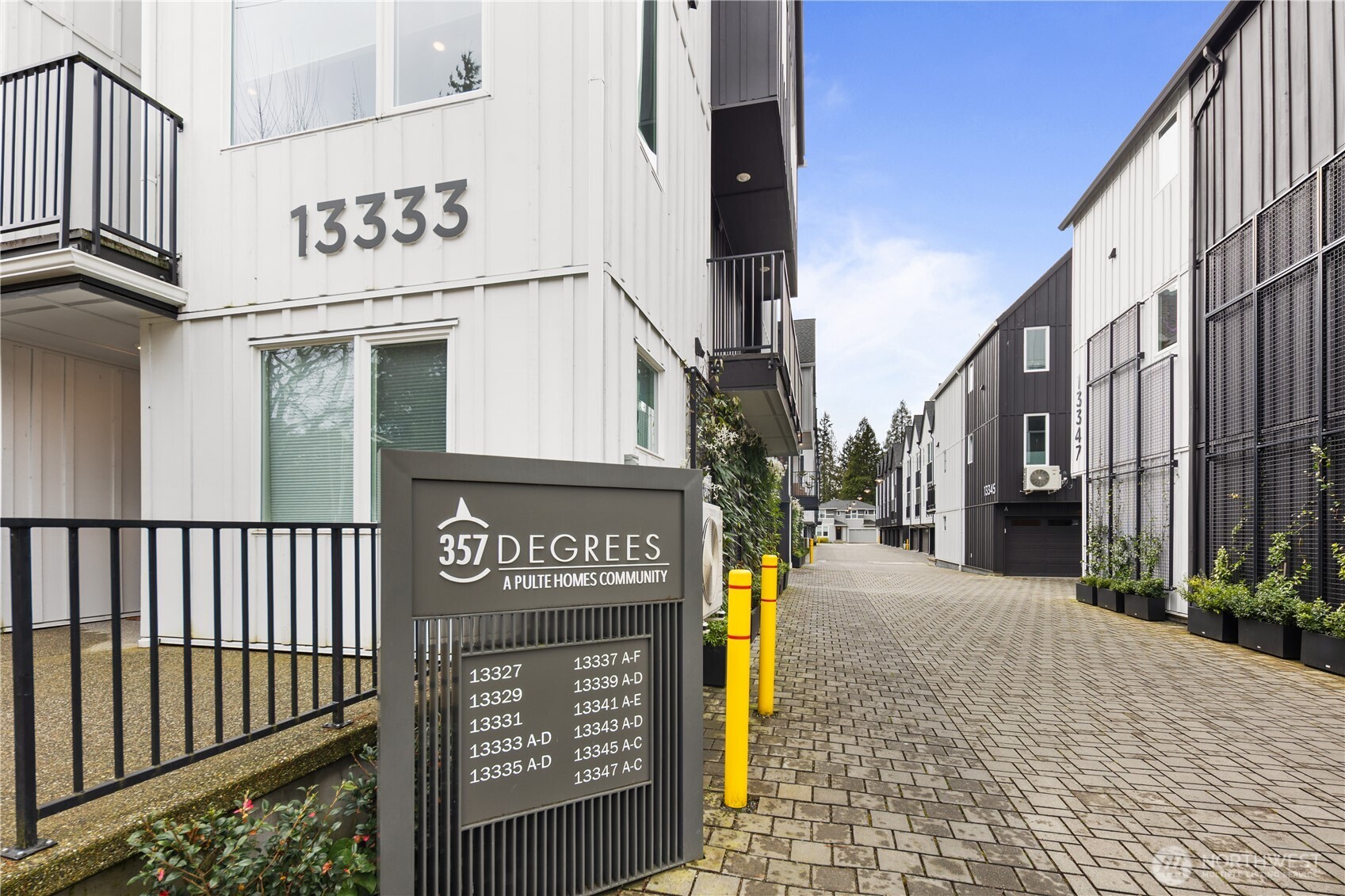 13335 Greenwood Avenue N #D, Seattle, WA 98133