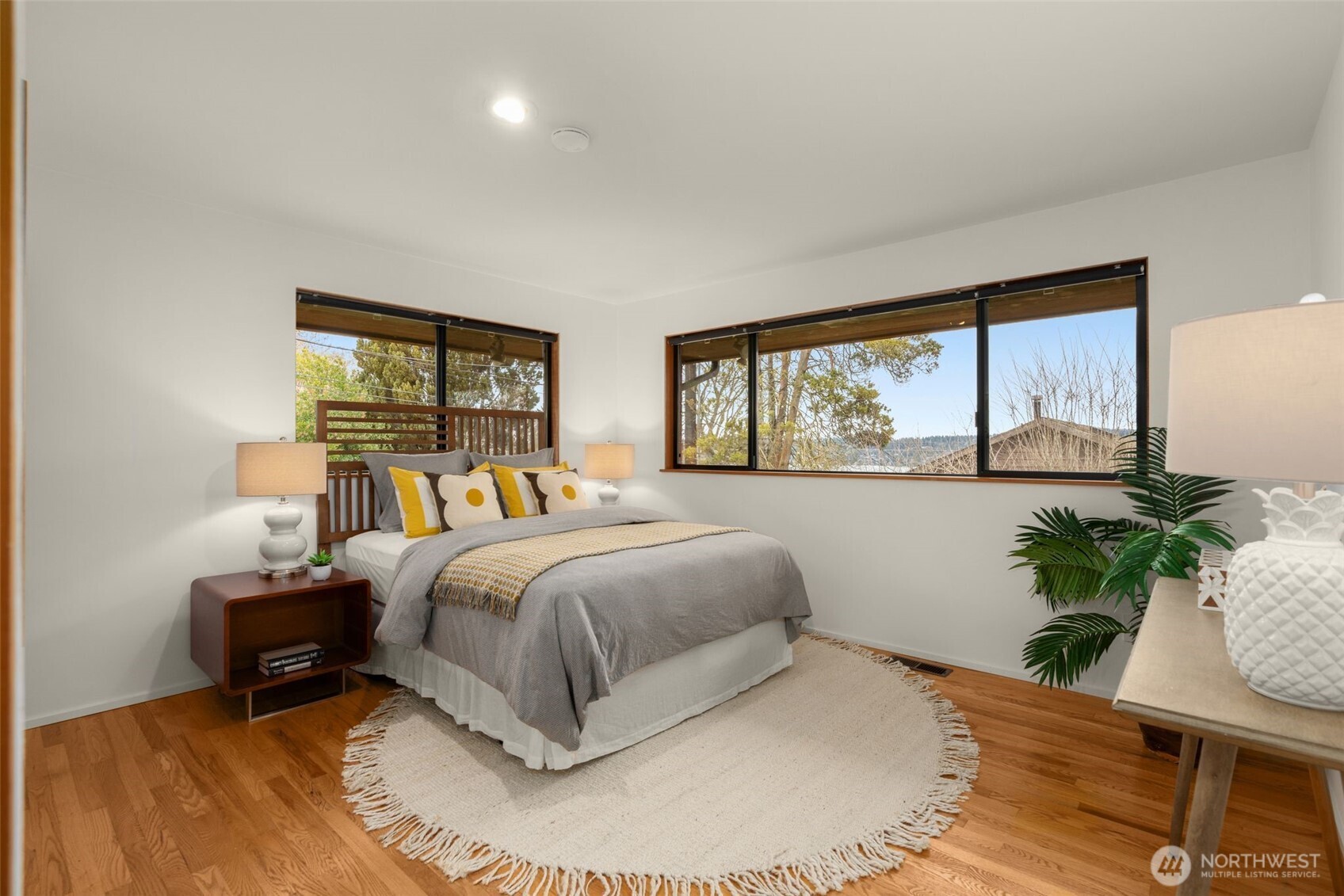 6531 Seward Park (not on arterial) Avenue S, Seattle, WA 98118-3447