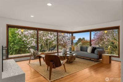 6531 Seward Park (not on arterial) Avenue S, Seattle, WA 98118-3447 - Photo 2