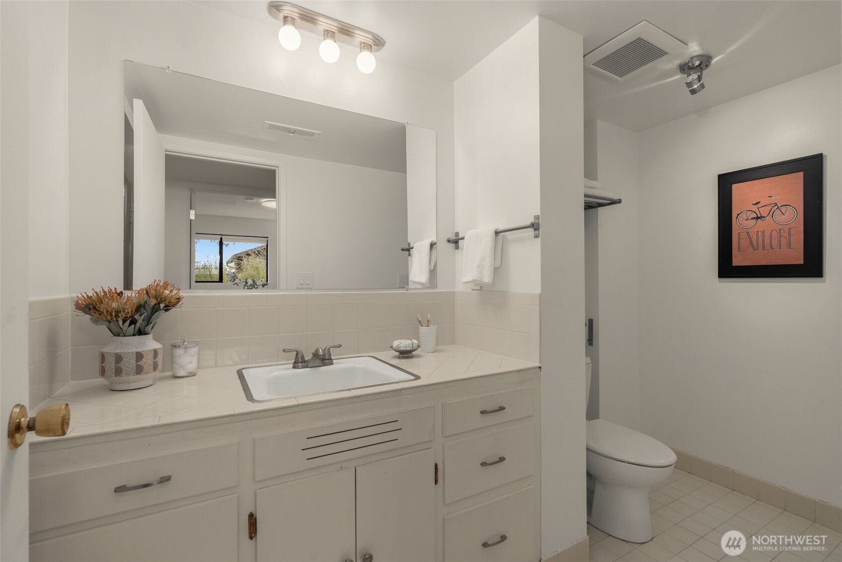 6531 Seward Park (not on arterial) Avenue S, Seattle, WA 98118-3447