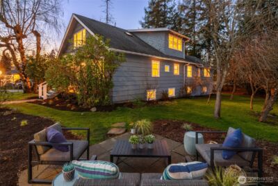 1202 NE 97th Street , Seattle, WA 98115 - Photo 2