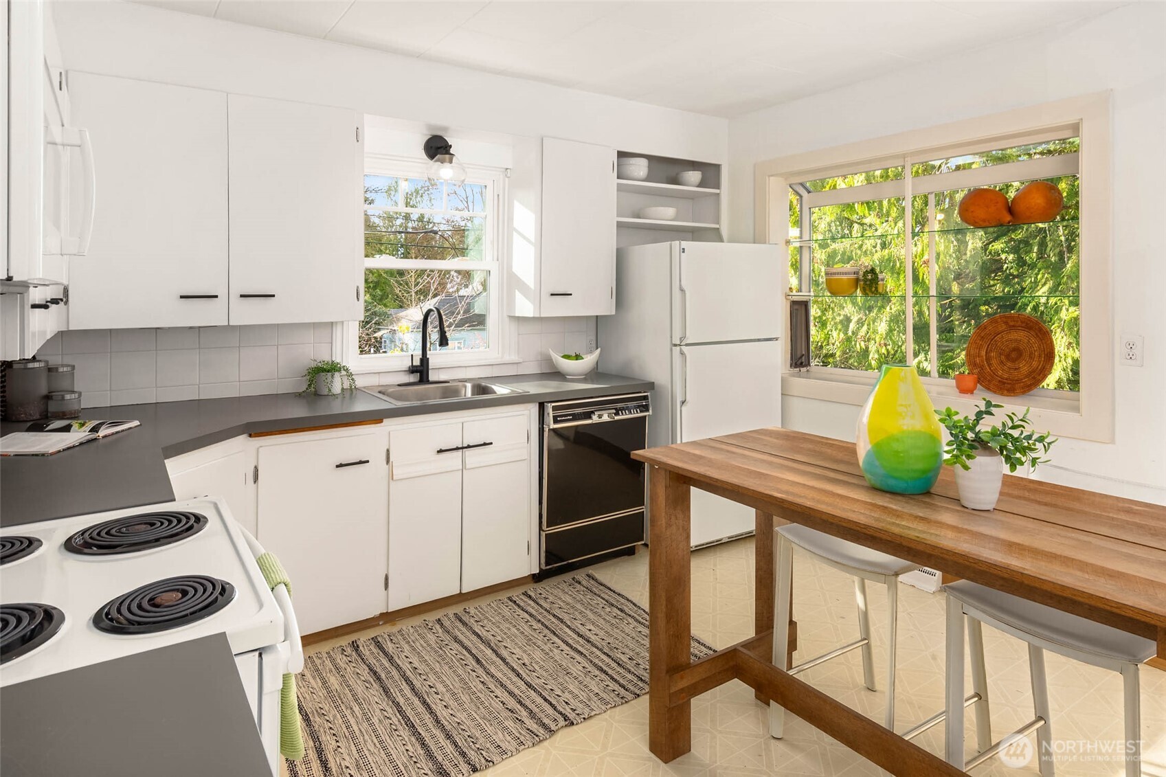 1202 NE 97th Street , Seattle, WA 98115