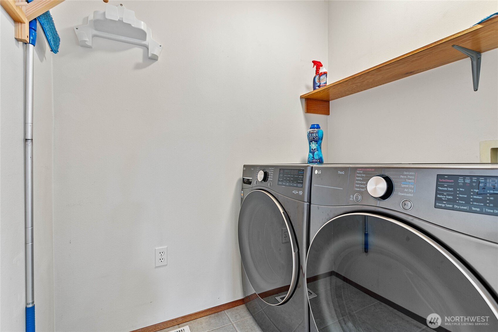 2406 Birch Street , Bellingham, WA 98229