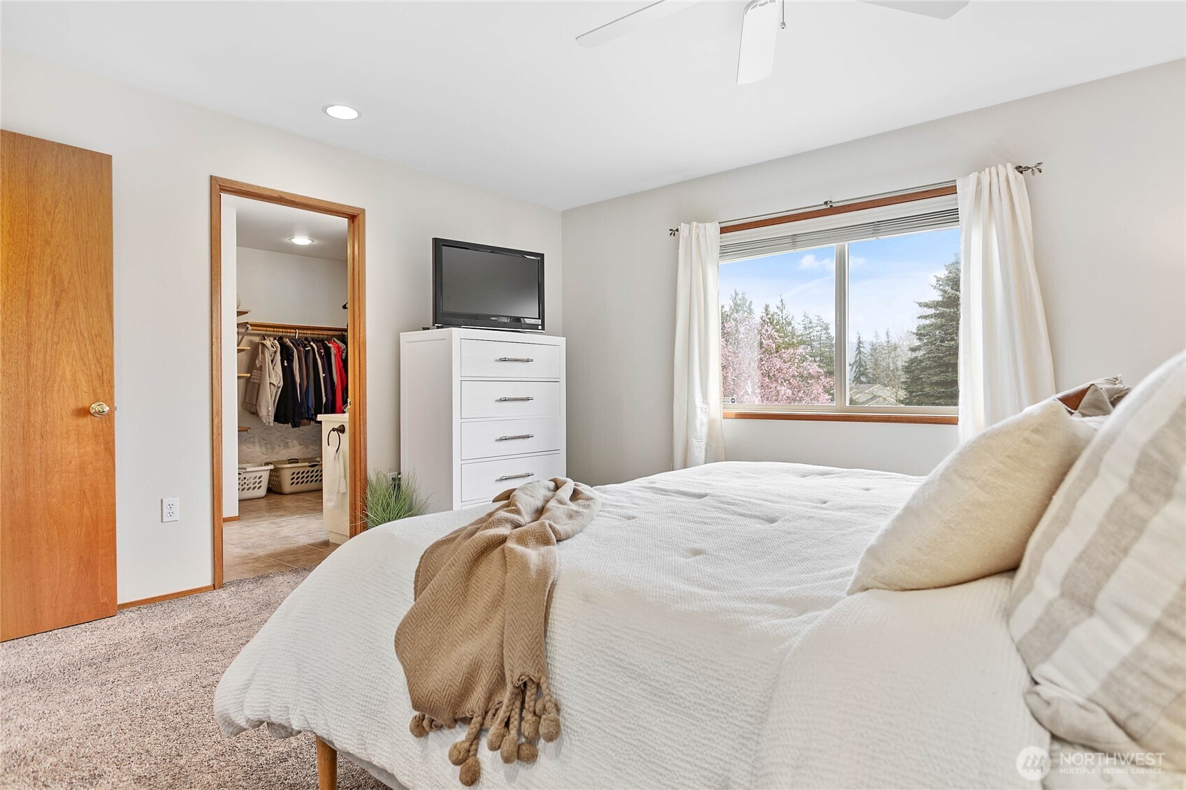 2406 Birch Street , Bellingham, WA 98229