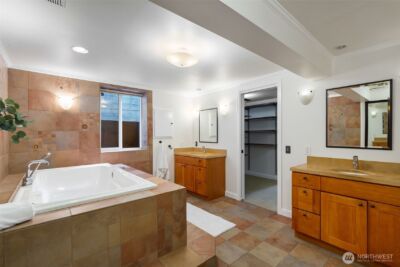 336 NW 46th Street , Seattle, WA 98107 - Photo 24