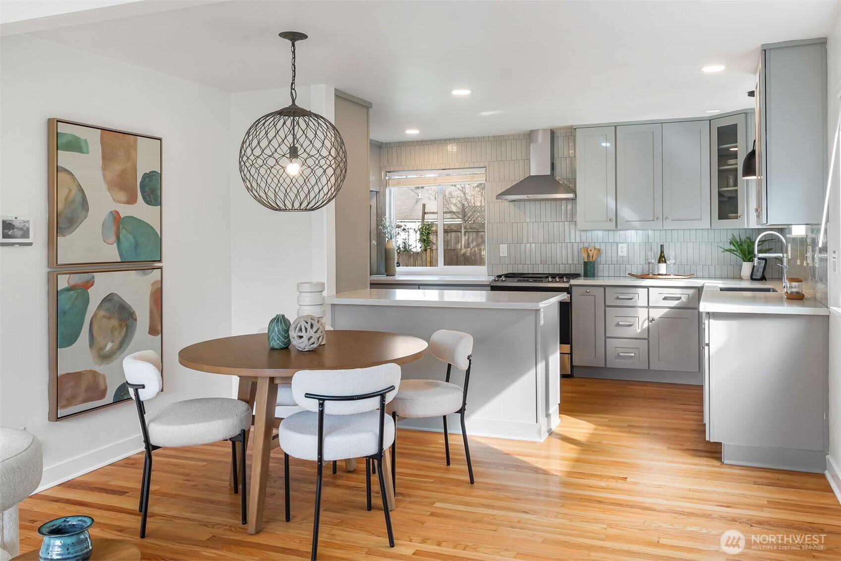 336 NW 46th Street , Seattle, WA 98107