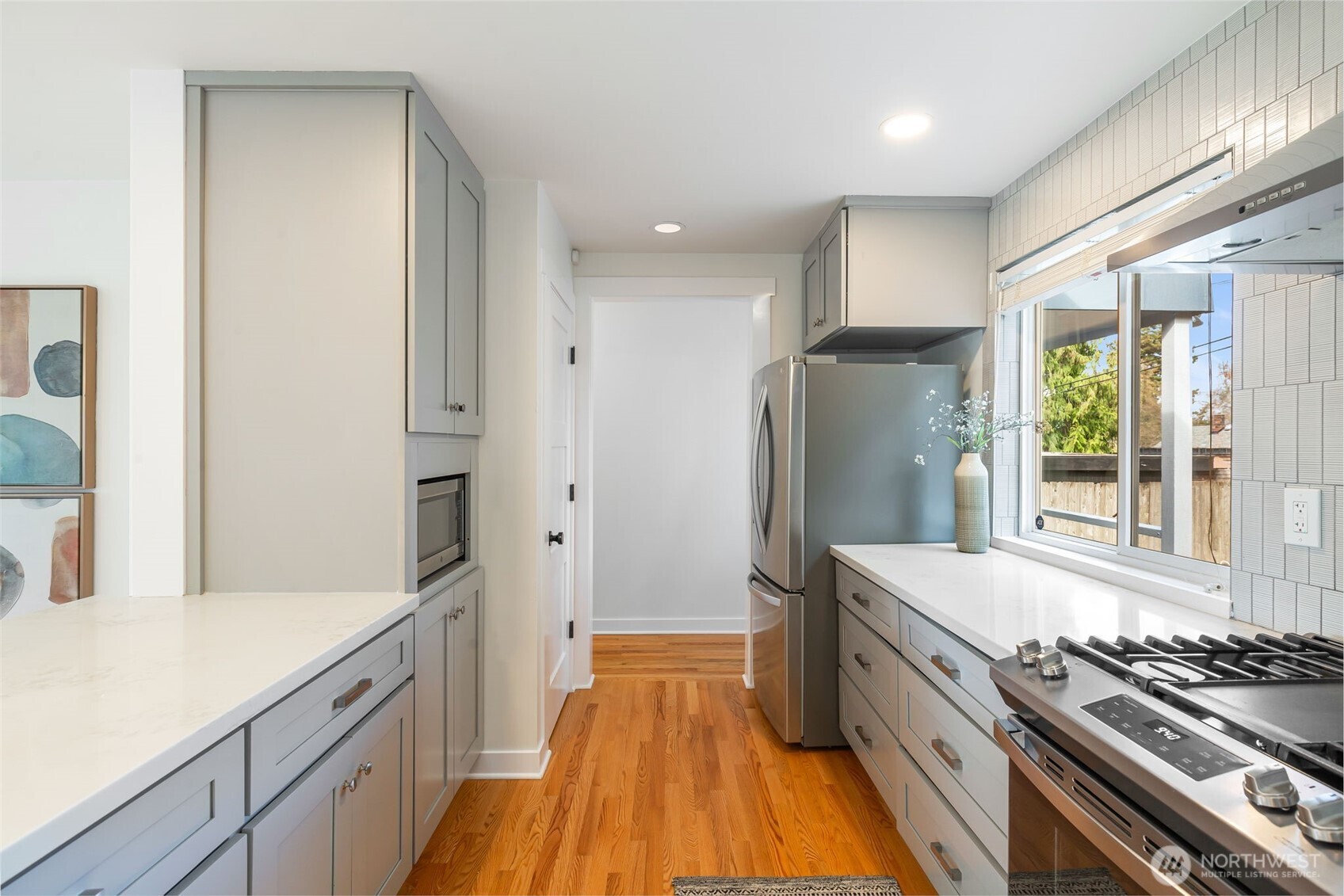 336 NW 46th Street , Seattle, WA 98107