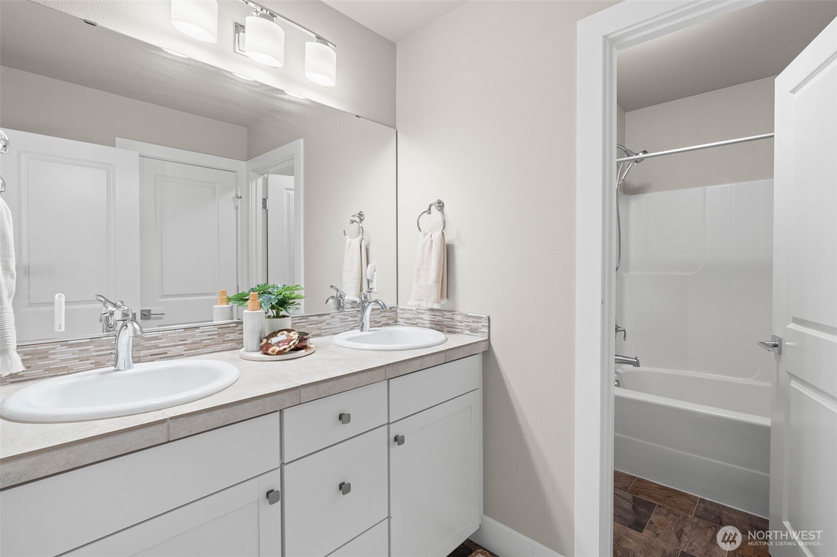 7635 53rd Place , Gig Harbor, WA 98335