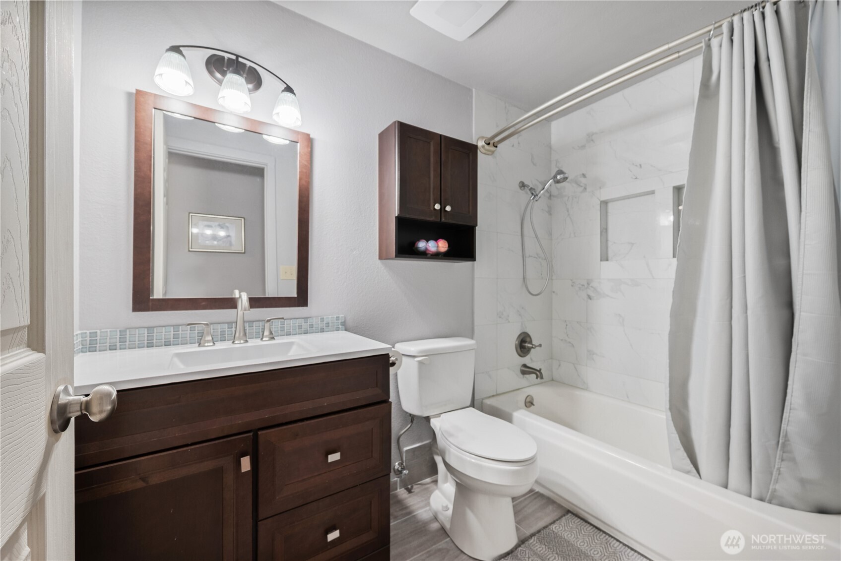 122 Alturas Drive , Kelso, WA 98626