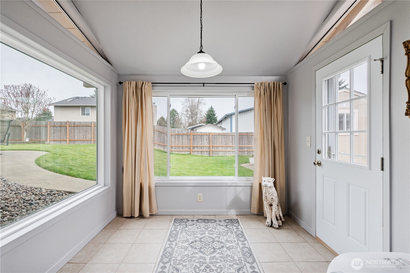 122 Alturas Drive , Kelso, WA 98626