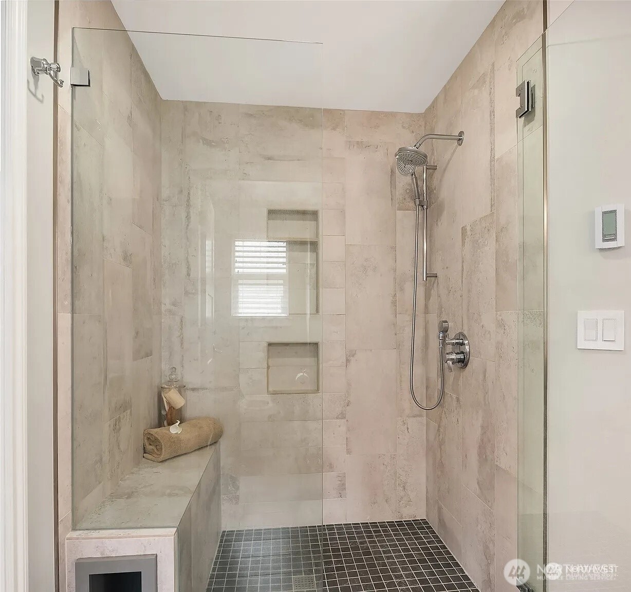 1013 233rd Place NE, Sammamish, WA 98074