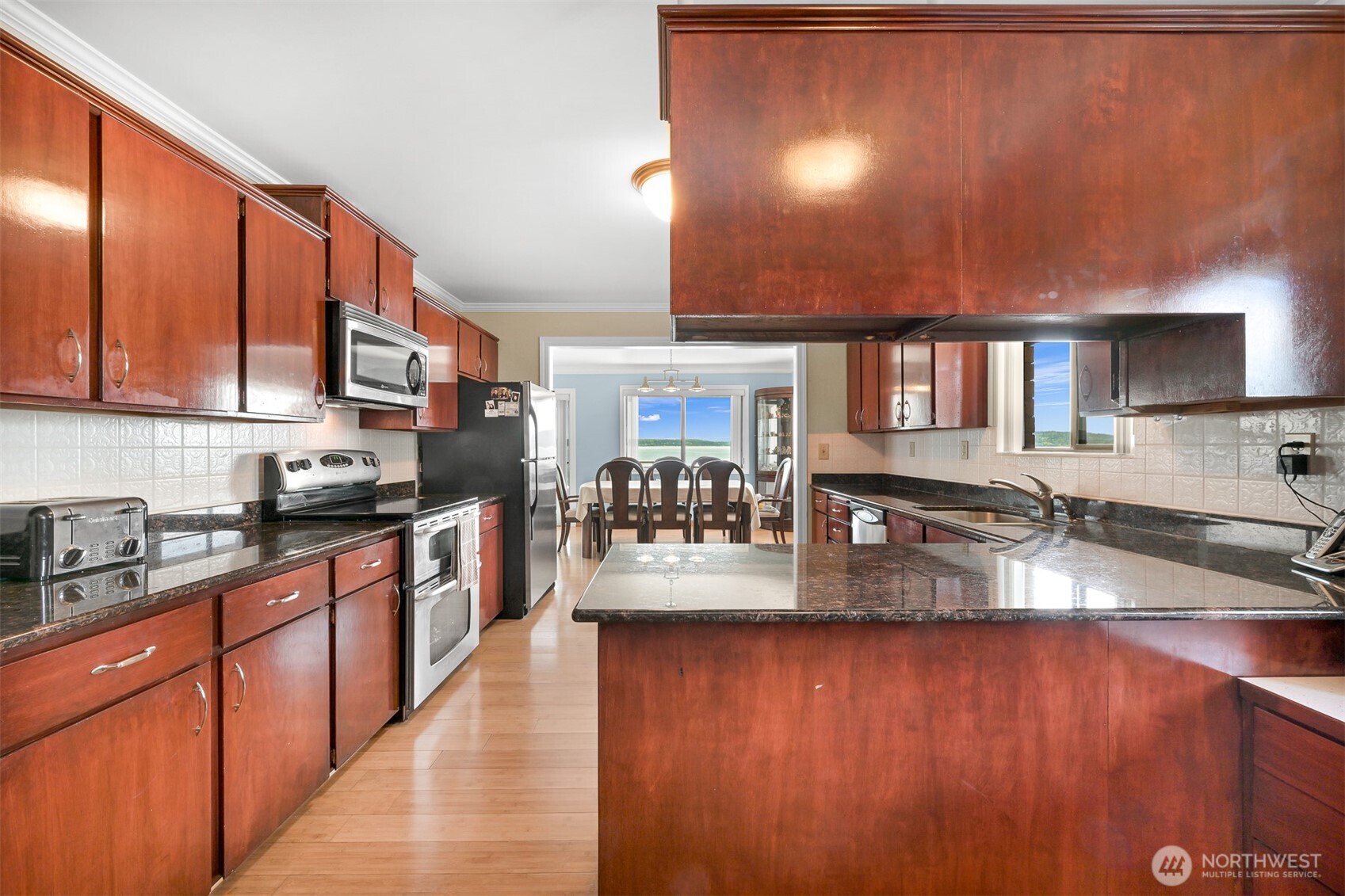 3962 Saltspring Drive , Ferndale, WA 98248