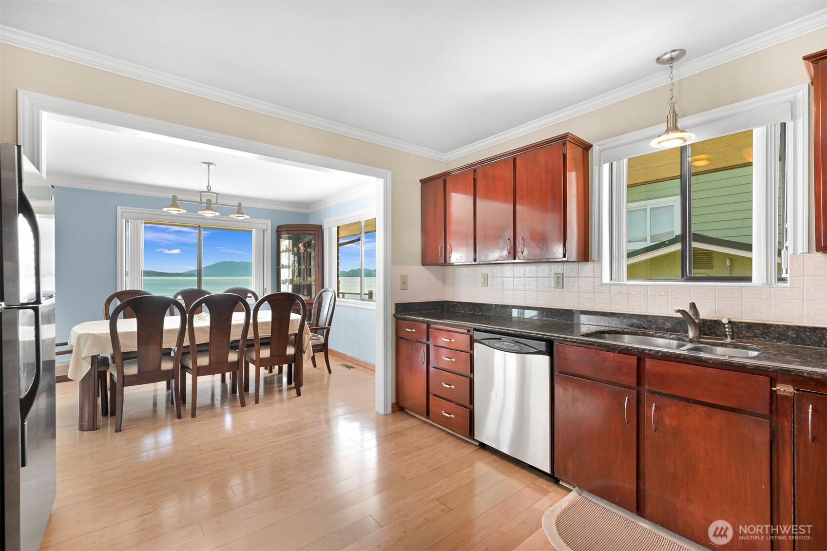 3962 Saltspring Drive , Ferndale, WA 98248