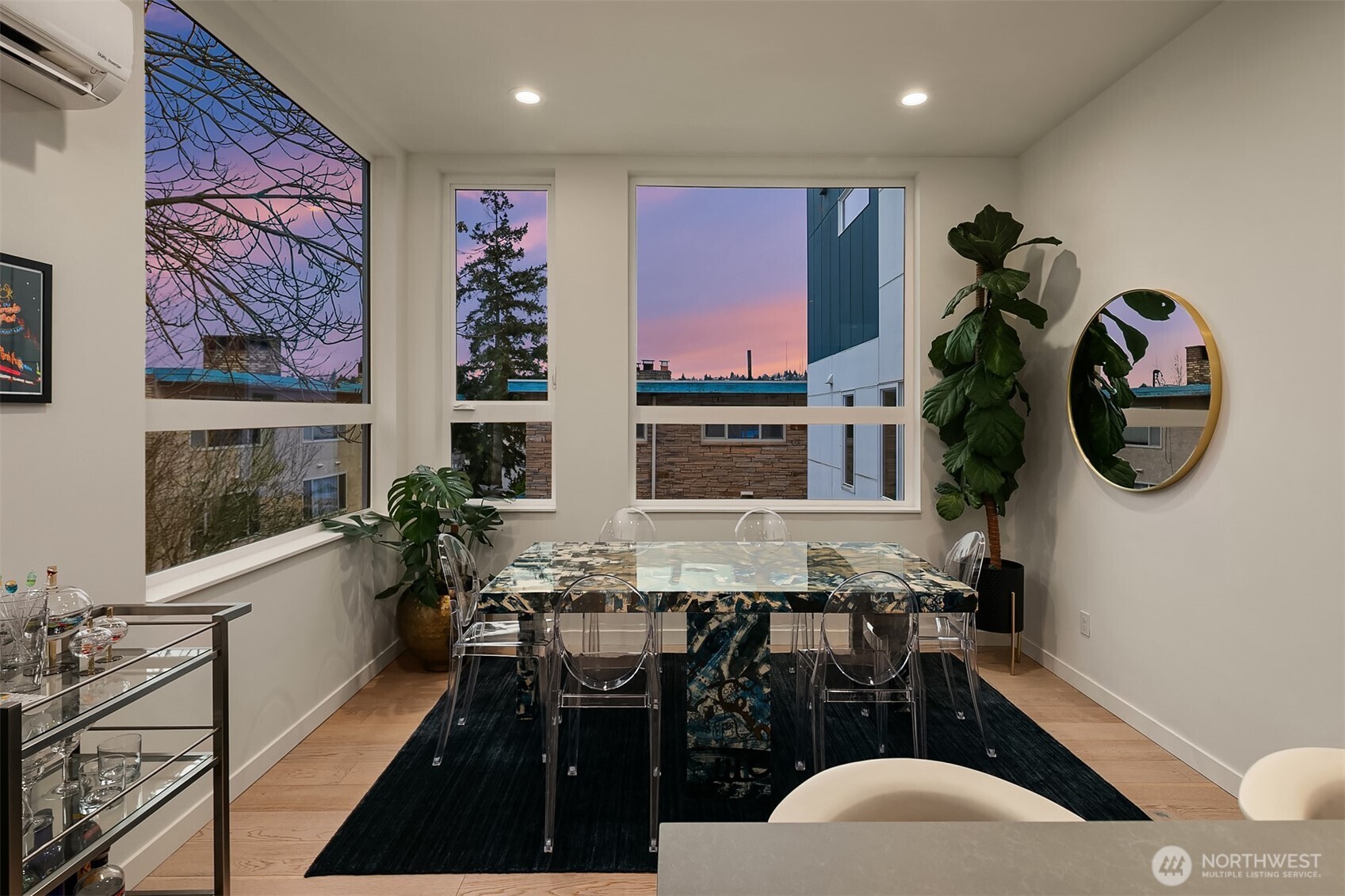 2330 W Plymouth Street #B, Seattle, WA 98199