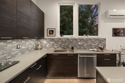 2330 W Plymouth Street #B, Seattle, WA 98199 - Photo 17