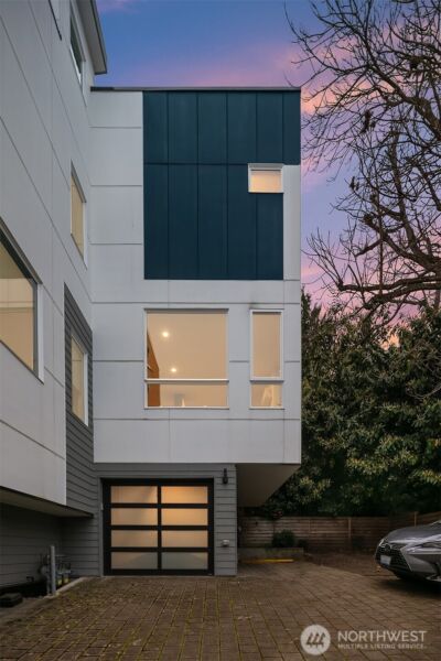 2330 W Plymouth Street #B, Seattle, WA 98199 - Photo 3