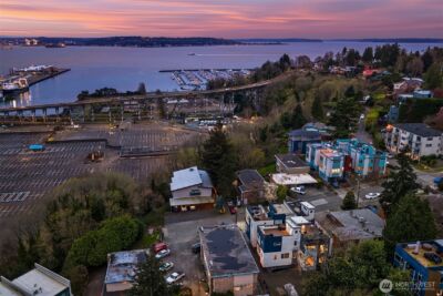 2330 W Plymouth Street #B, Seattle, WA 98199 - Photo 32