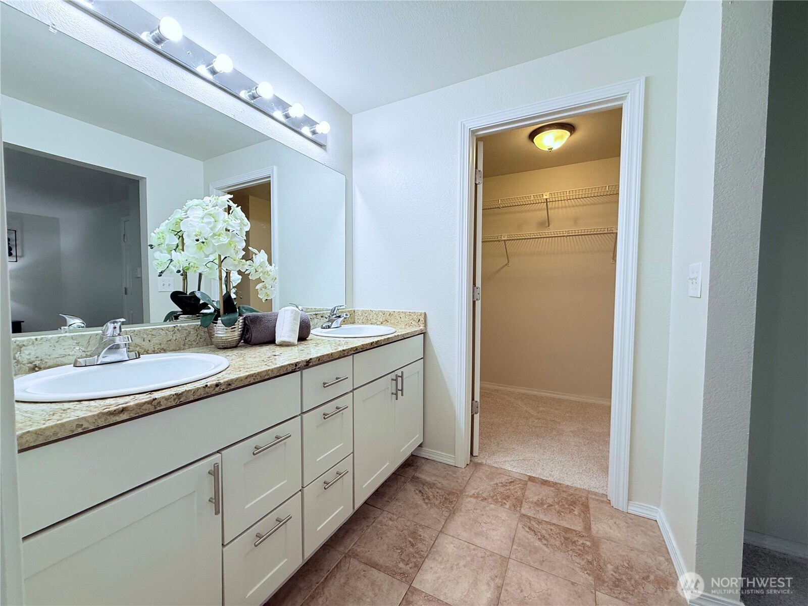 4107 159th Avenue NE #22C, Redmond, WA 98052