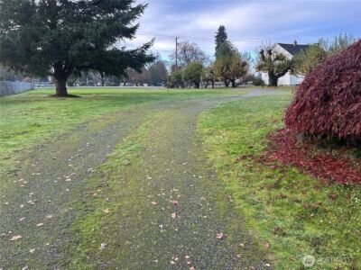 12325 VALLEY AVE E , Puyallup, WA 98390 - Photo 4