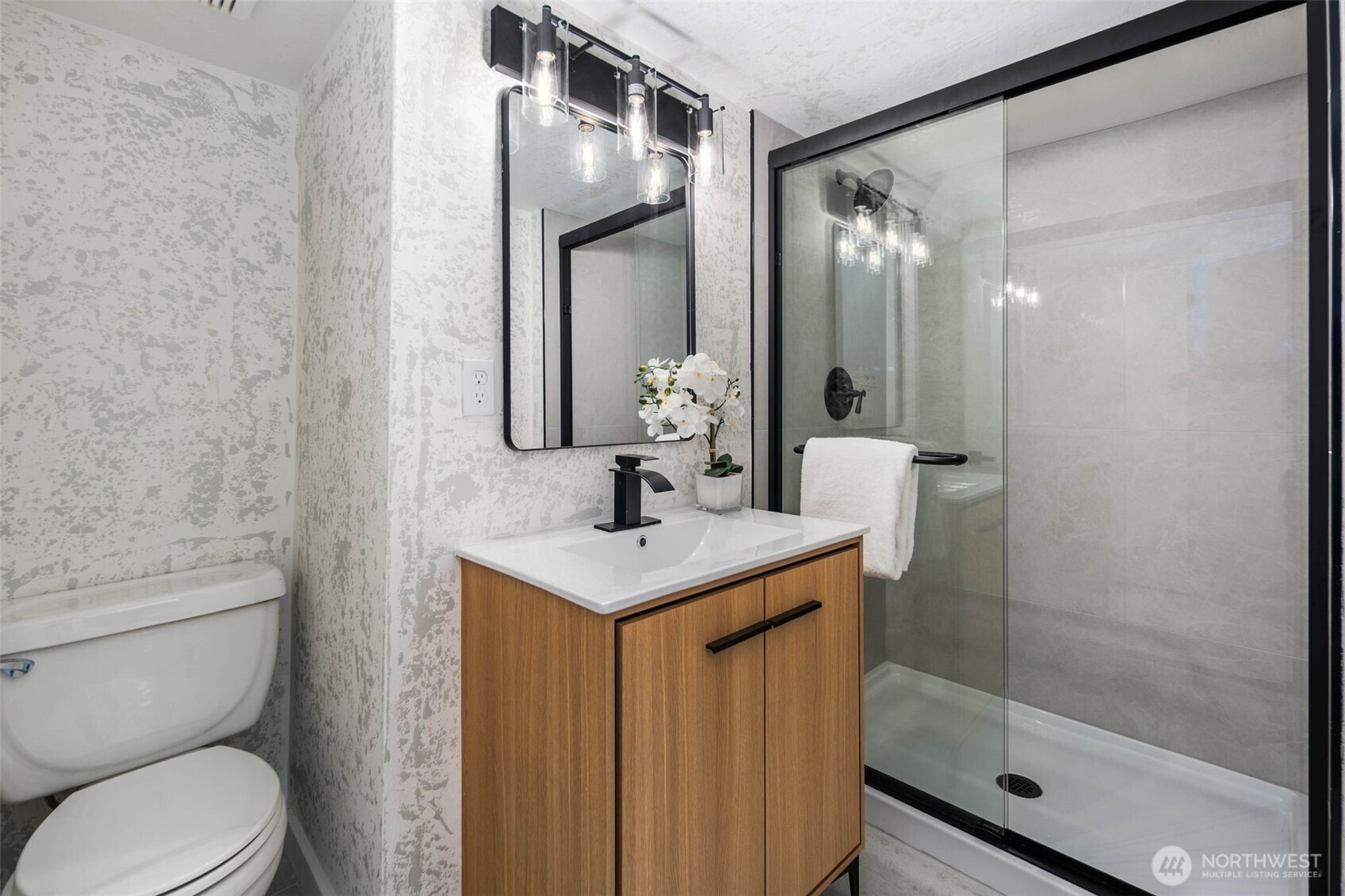 14035 2nd Avenue NW, Seattle, WA 98177