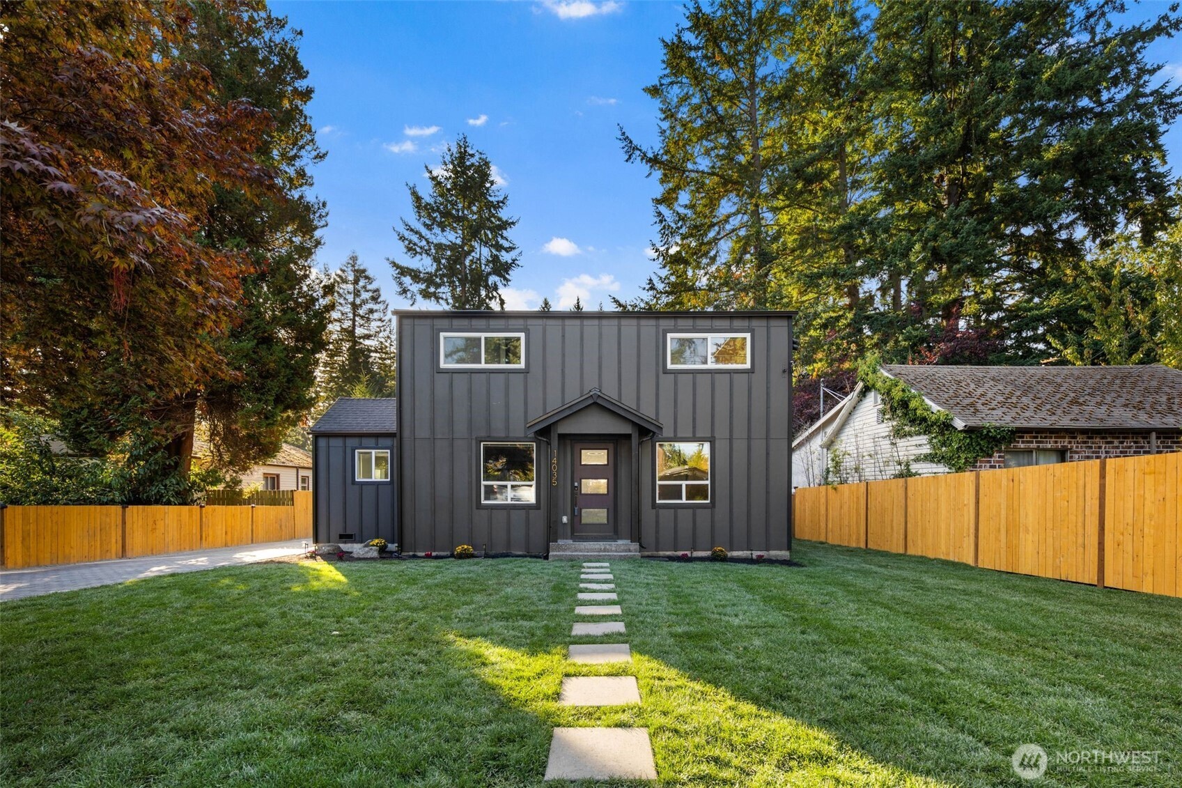 14035 2nd Avenue NW, Seattle, WA 98177