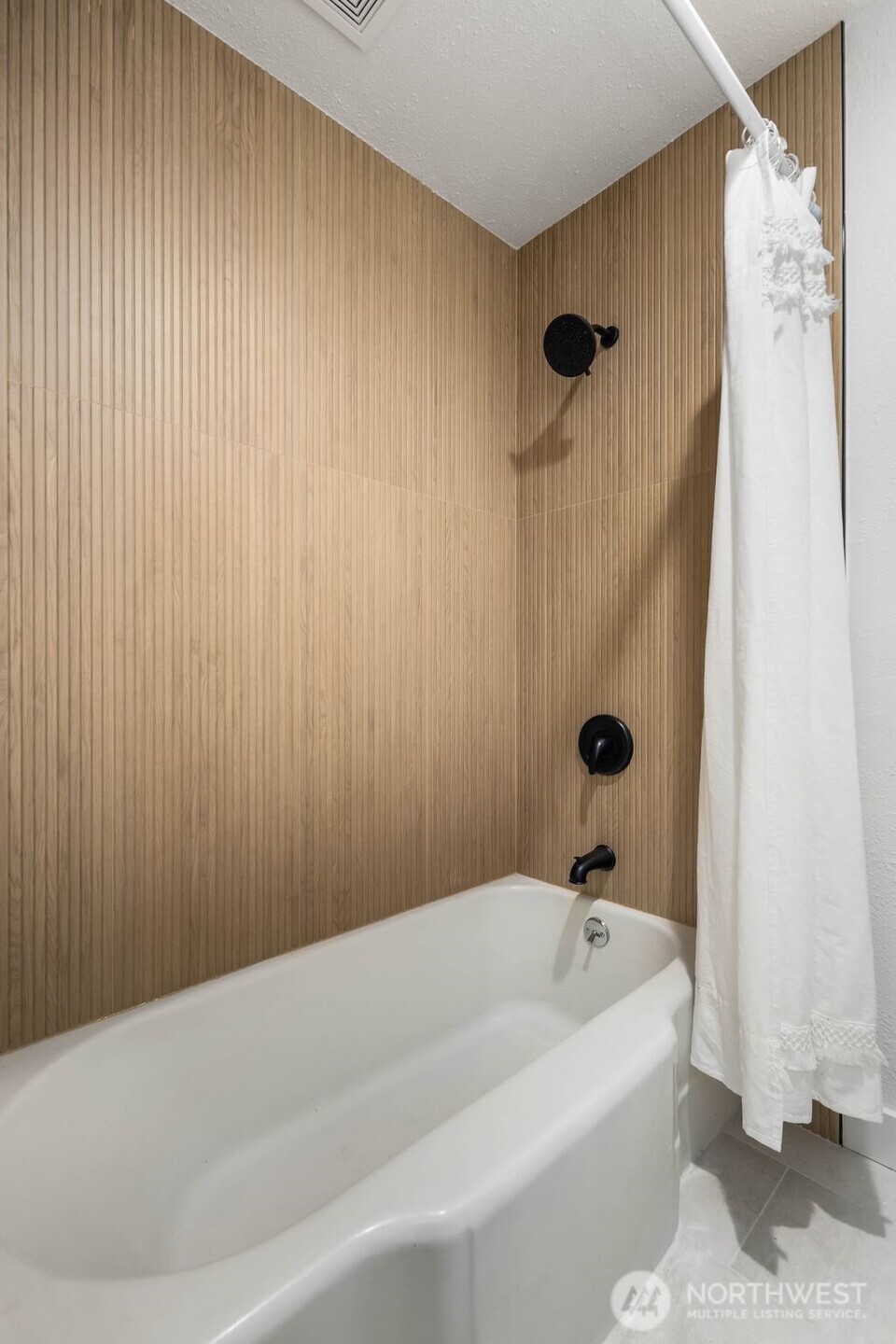 14035 2nd Avenue NW, Seattle, WA 98177