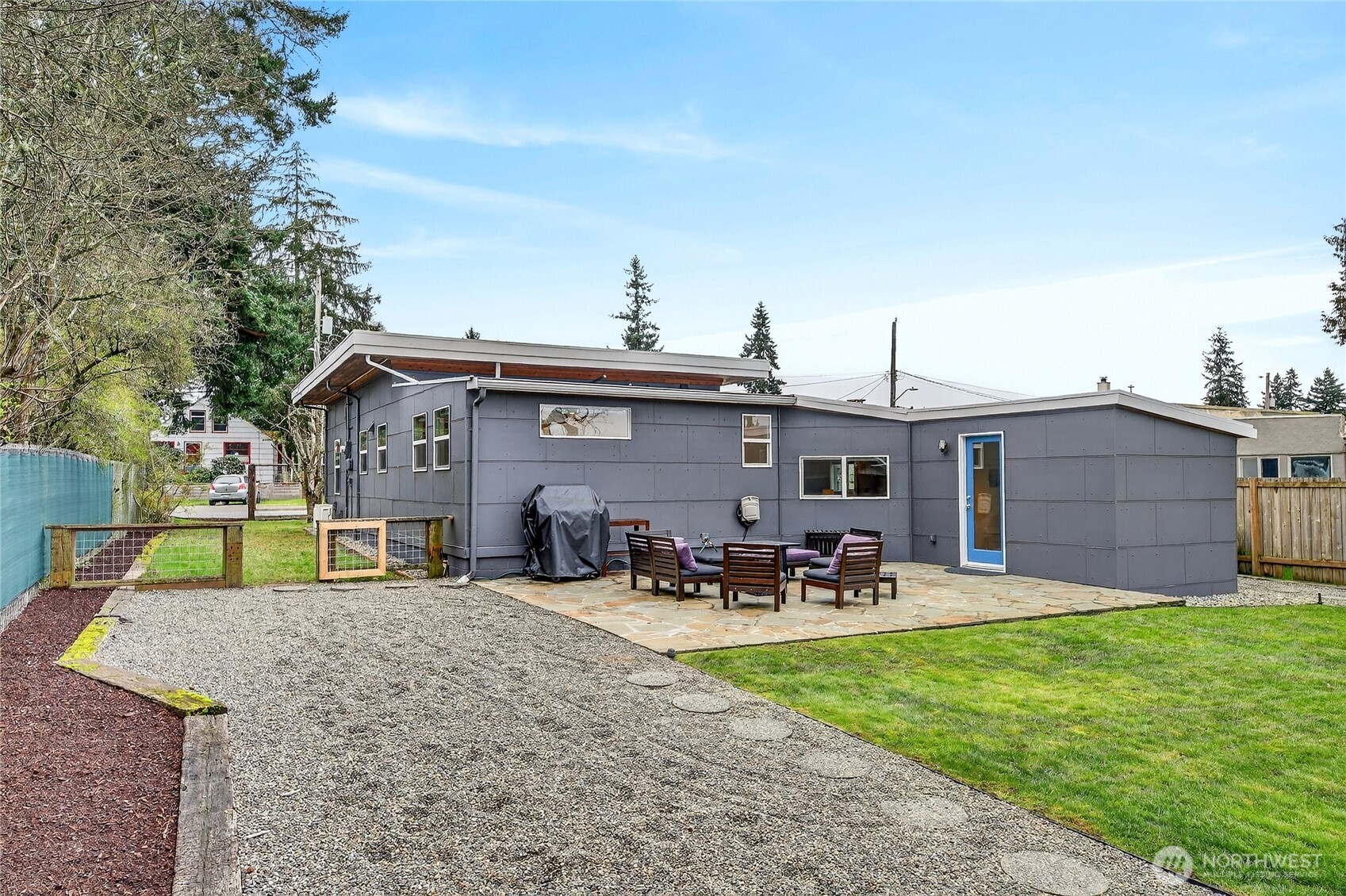 3528 SW 98th Street , Seattle, WA 98126