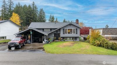 126 Hawthorn Lane , Shelton, WA 98584