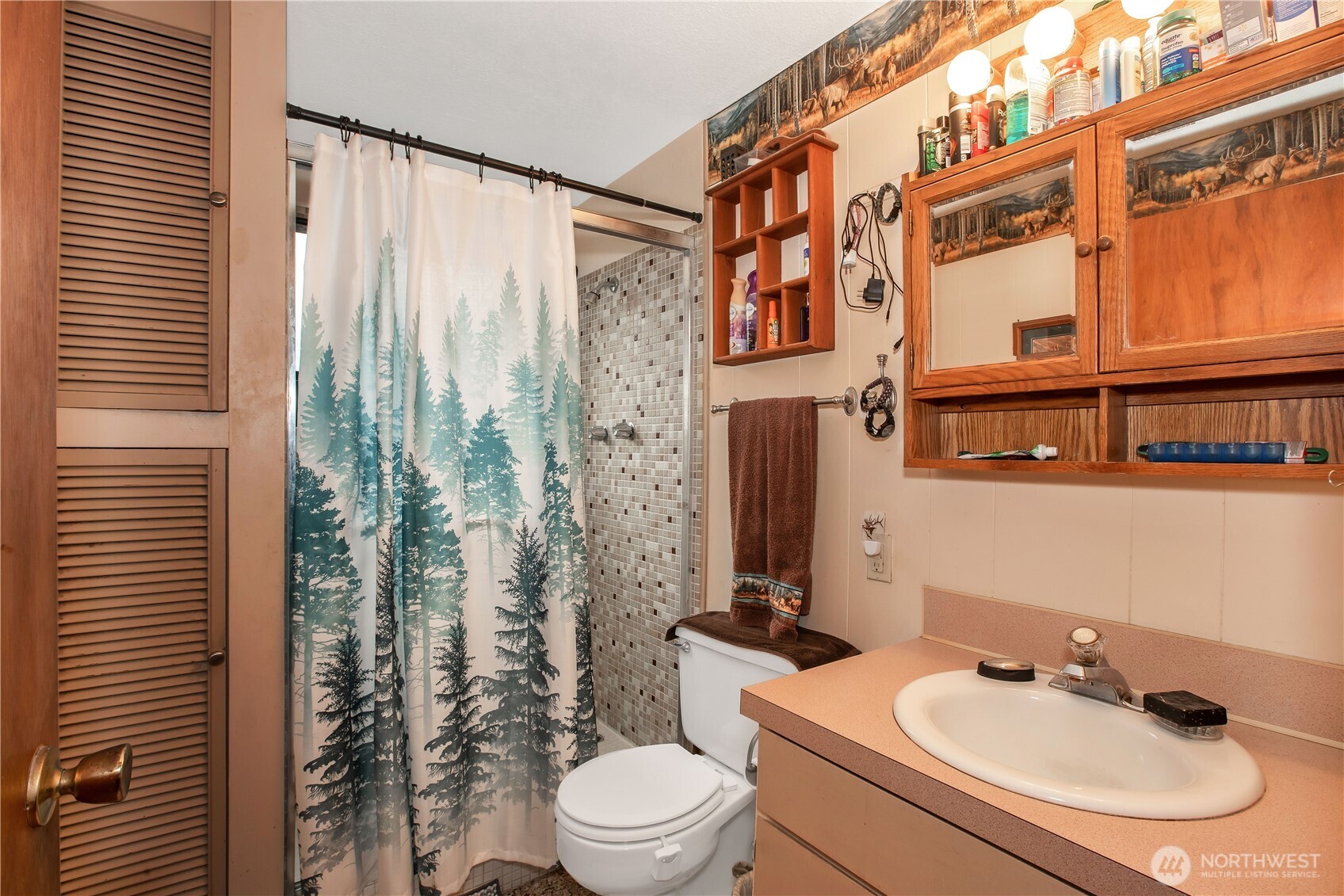 126 Hawthorn Lane , Shelton, WA 98584