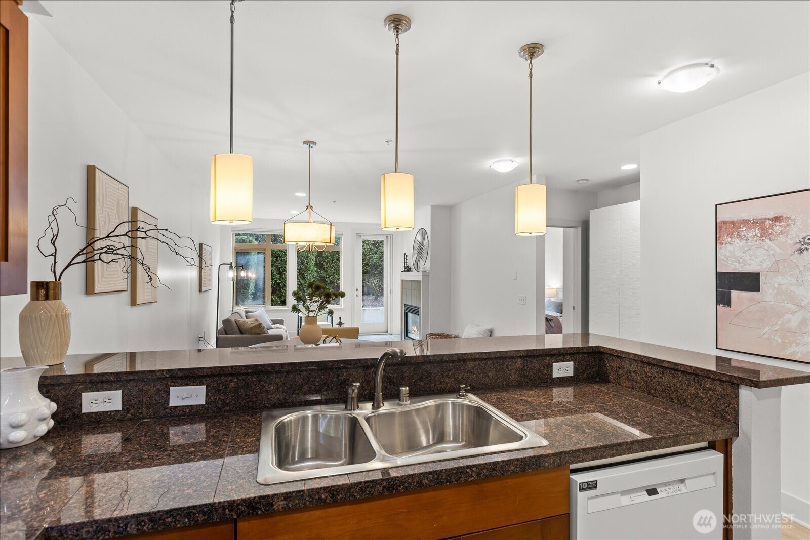 51 Pine Street #201, Edmonds, WA 98020