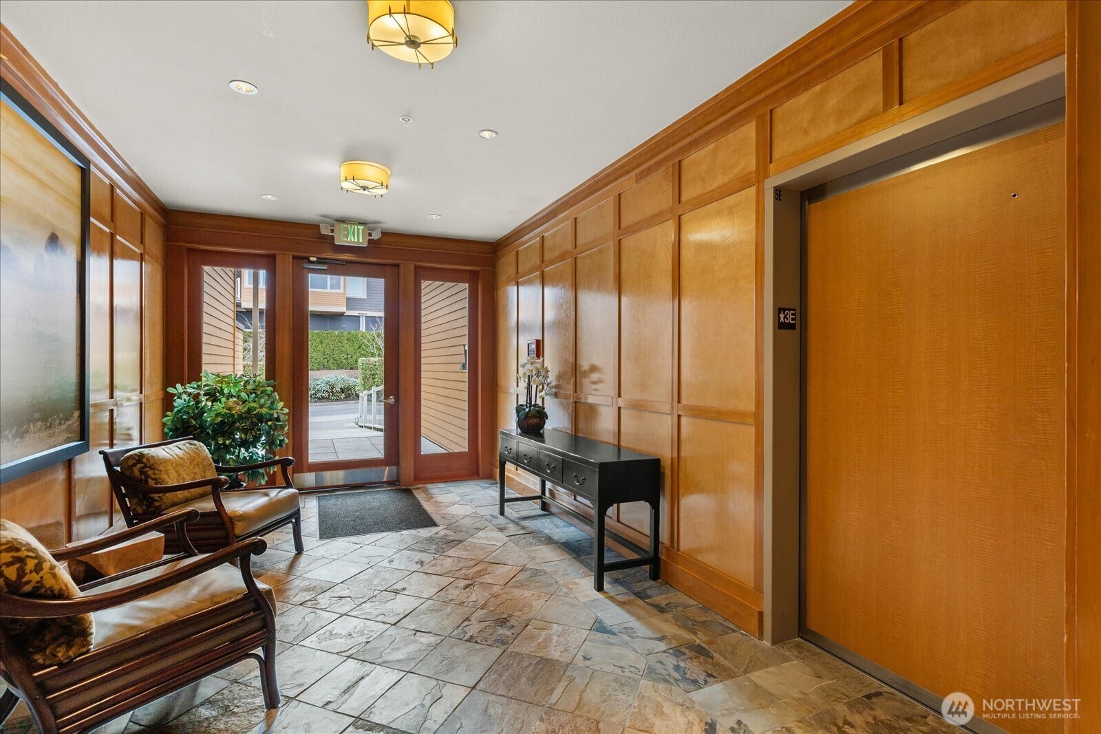 51 Pine Street #201, Edmonds, WA 98020