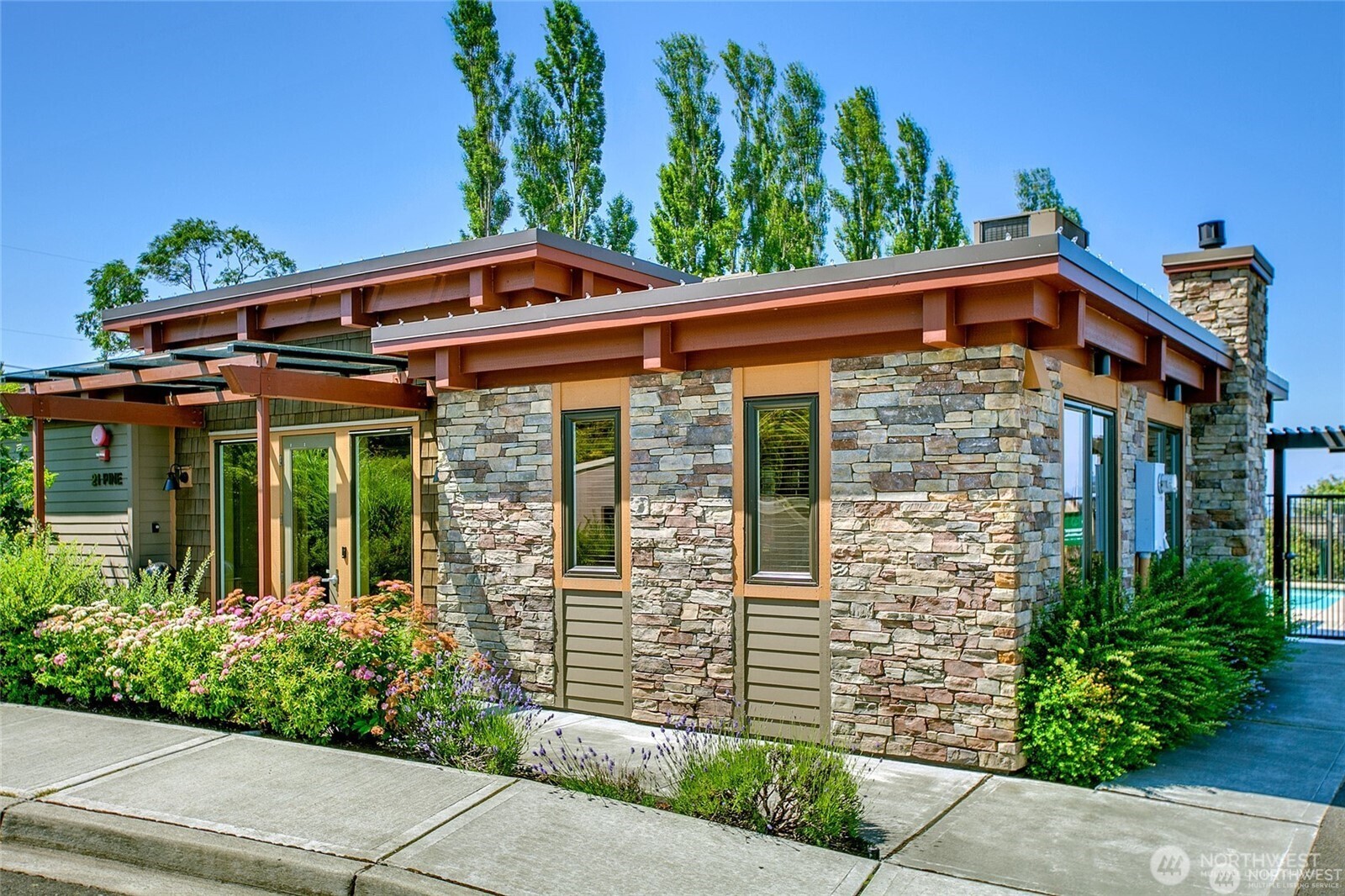 51 Pine Street #201, Edmonds, WA 98020