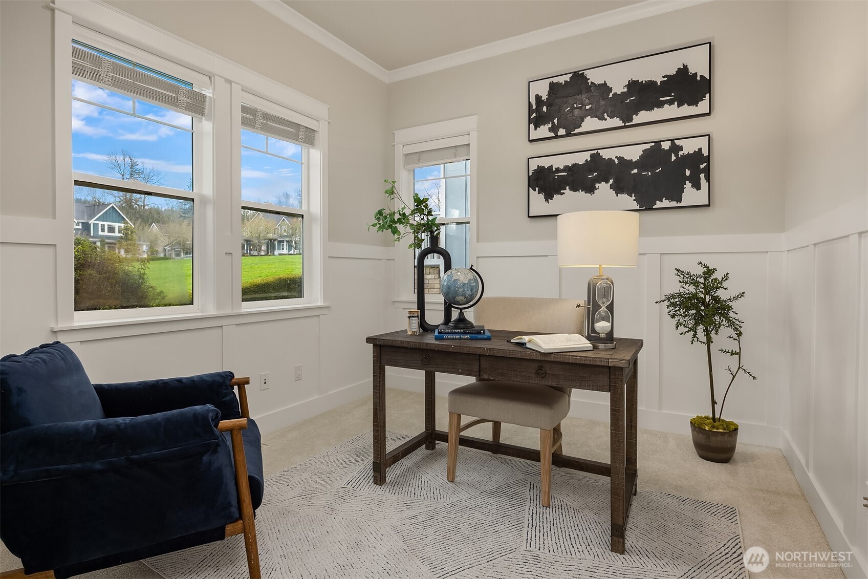 2073 NE Noble Street , Issaquah, WA 98029