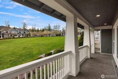2073 NE Noble Street , Issaquah, WA 98029 - Photo 2