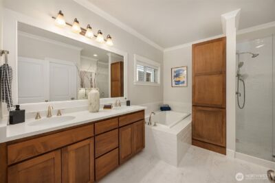 2073 NE Noble Street , Issaquah, WA 98029 - Photo 22