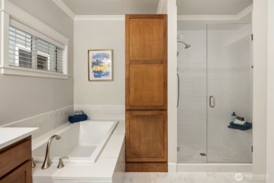 2073 NE Noble Street , Issaquah, WA 98029 - Photo 23